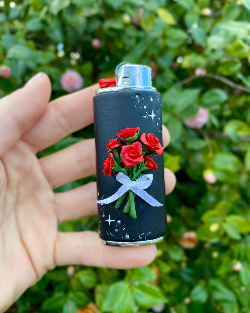Rose Bouquet BIC Lighter case